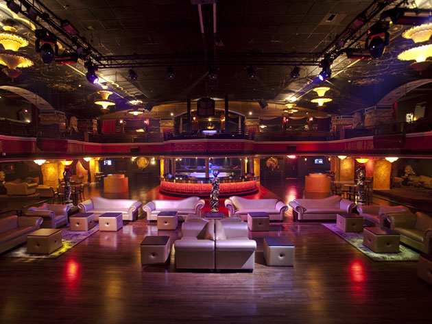 Top 10 Nightclubs in Boston to Party like Crazy